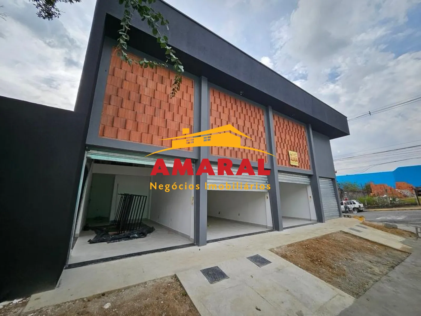 Comprar Comerciais / Pr&eacute;dio Comercial em Mogi das Cruzes R$ 900.000,00 - Foto 2