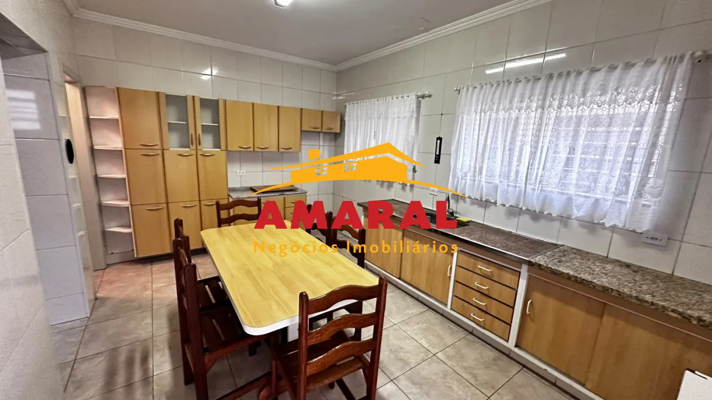 Alugar Casas / Sobrado em Suzano R$ 5.500,00 - Foto 1