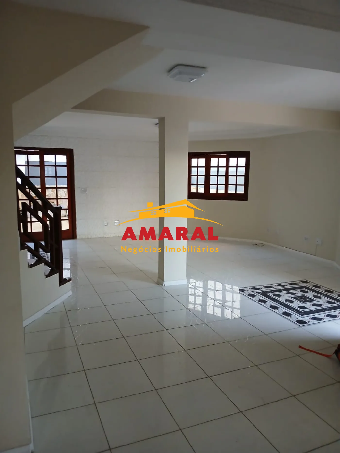 Alugar Casas / Sobrado em Suzano R$ 8.000,00 - Foto 1