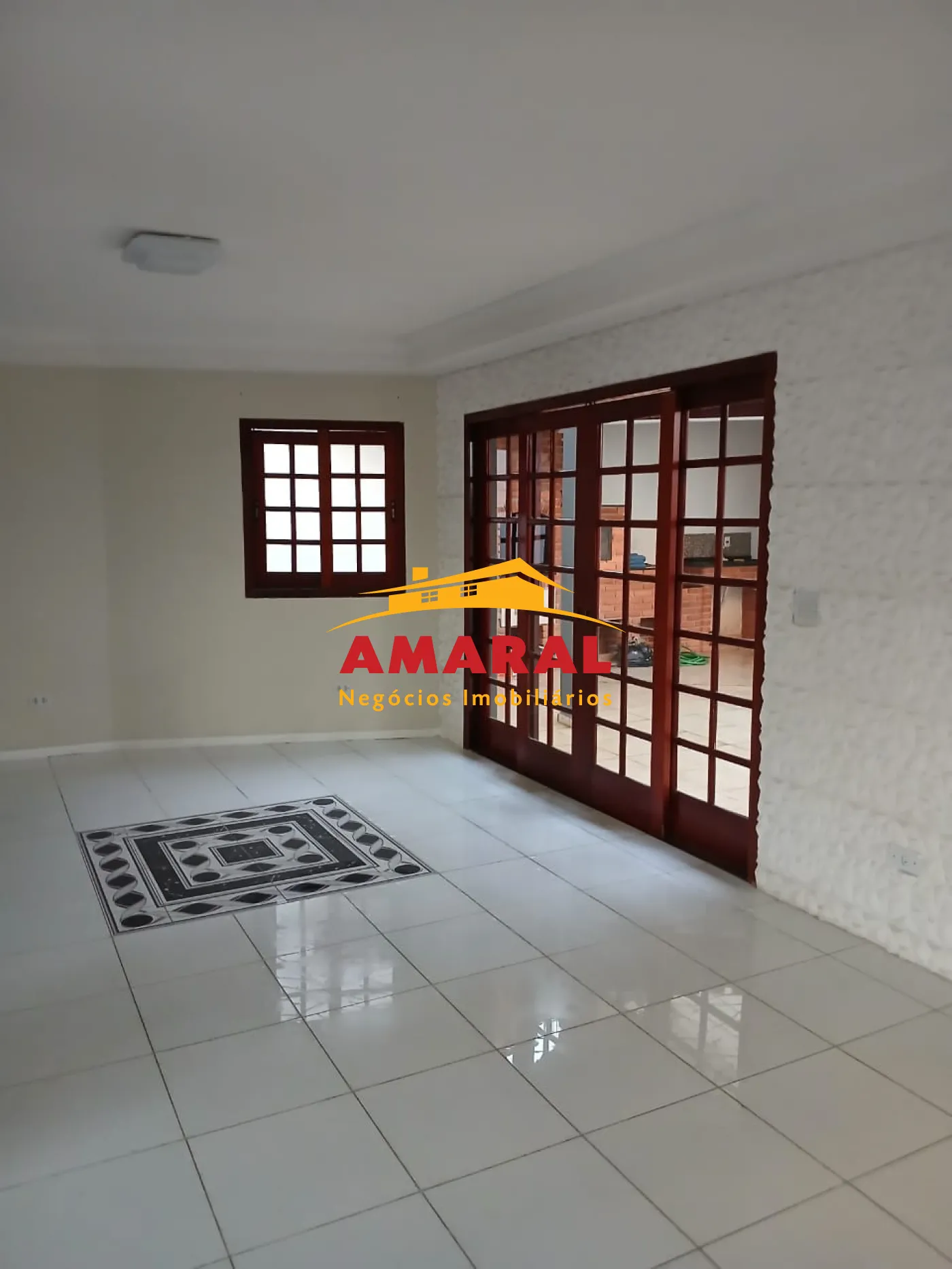 Alugar Casas / Sobrado em Suzano R$ 8.000,00 - Foto 4