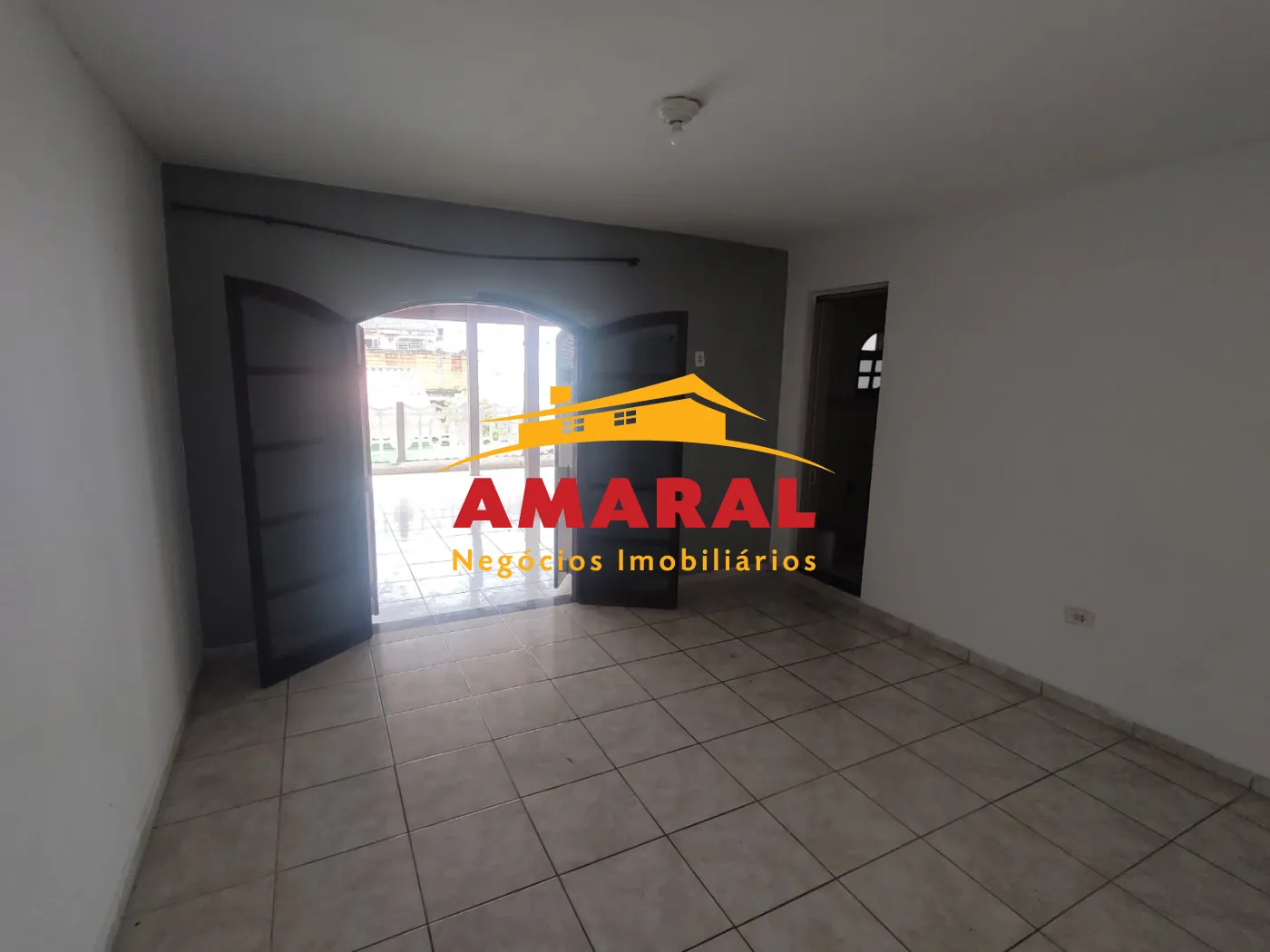 Alugar Casas / Assobradada em Suzano R$ 1.462,55 - Foto 5