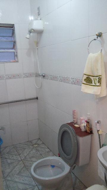 Alugar Apartamentos / Padr&atilde;o em Suzano R$ 950,00 - Foto 3