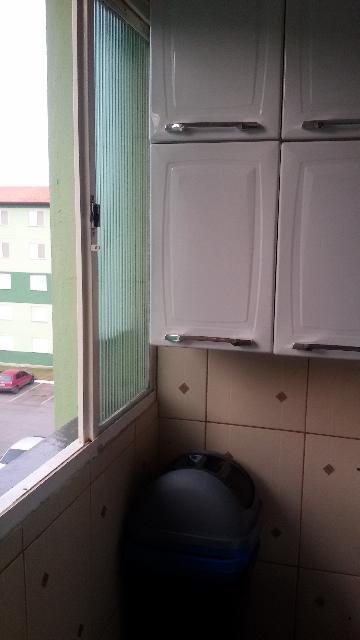 Alugar Apartamentos / Padr&atilde;o em Suzano R$ 950,00 - Foto 12