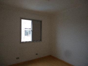 Alugar Apartamentos / Padr&atilde;o em Suzano R$ 1.000,00 - Foto 5
