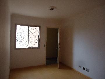 Alugar Apartamentos / Padr&atilde;o em Suzano R$ 1.000,00 - Foto 17