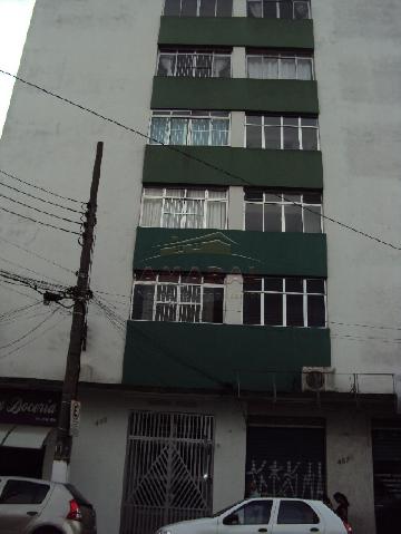 Alugar Apartamentos / Padr&atilde;o em Suzano R$ 938,44 - Foto 2