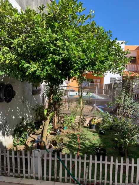 Comprar Casas / Sobrado em Suzano R$ 850.000,00 - Foto 11