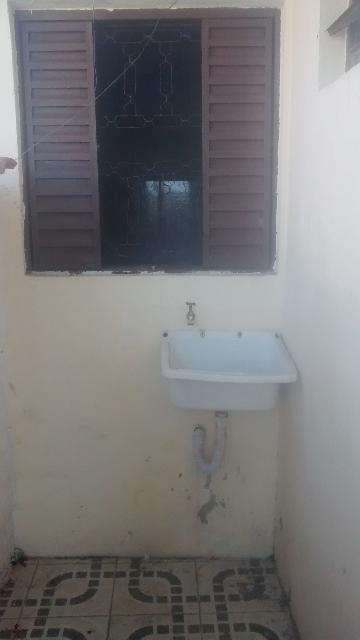 Alugar Casas / T&eacute;rrea em Suzano R$ 1.000,00 - Foto 3