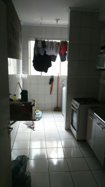 Comprar Apartamentos / Padr&atilde;o em Suzano R$ 210.000,00 - Foto 8