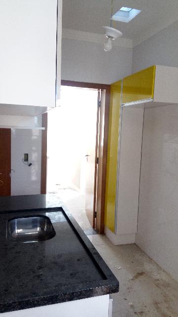 Alugar Casas / T&eacute;rrea em Suzano R$ 2.500,00 - Foto 11
