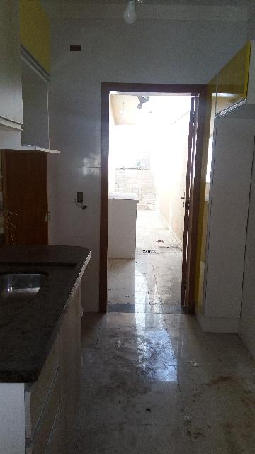 Alugar Casas / T&eacute;rrea em Suzano R$ 2.500,00 - Foto 12