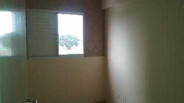 Alugar Apartamentos / Padr&atilde;o em Suzano R$ 1.250,00 - Foto 13