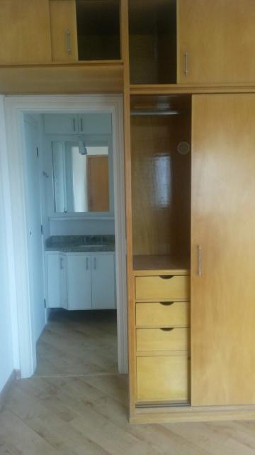 Alugar Apartamentos / Padr&atilde;o em Mogi das Cruzes R$ 1.600,00 - Foto 19