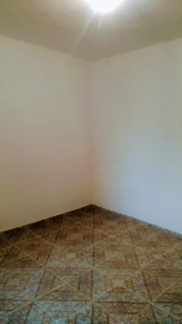 Alugar Casas / T&eacute;rrea em Suzano R$ 950,00 - Foto 16