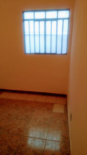 Alugar Casas / T&eacute;rrea em Suzano R$ 950,00 - Foto 17
