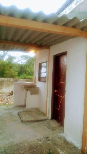 Alugar Casas / T&eacute;rrea em Suzano R$ 950,00 - Foto 6