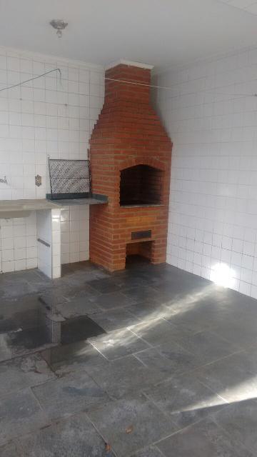 Alugar Casas / T&eacute;rrea em Suzano R$ 1.600,00 - Foto 5
