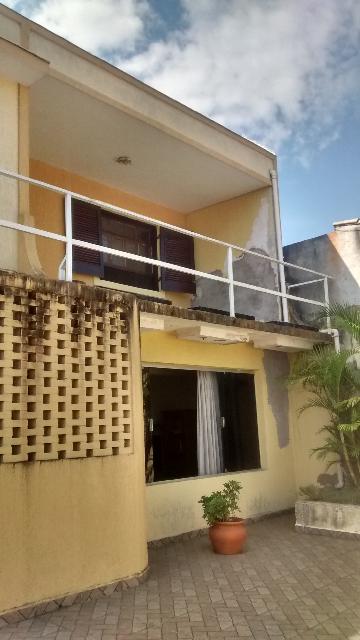 Alugar Casas / Sobrado em Suzano R$ 3.000,00 - Foto 3