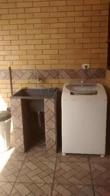 Alugar Casas / Sobrado em Suzano R$ 3.000,00 - Foto 16