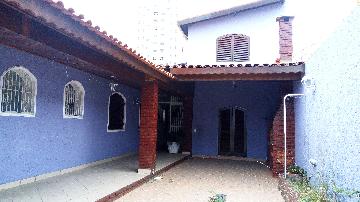 Alugar Casas / T&eacute;rrea em Suzano R$ 2.200,00 - Foto 1