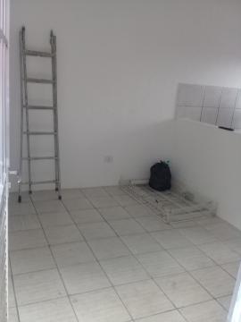 Alugar Casas / T&eacute;rrea em Suzano R$ 500,00 - Foto 3