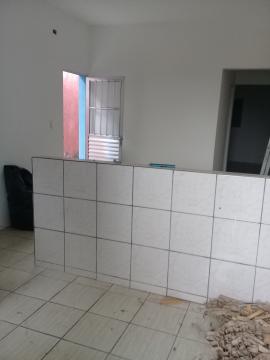 Alugar Casas / T&eacute;rrea em Suzano R$ 500,00 - Foto 12