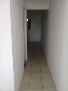 Alugar Casas / T&eacute;rrea em Suzano R$ 500,00 - Foto 16