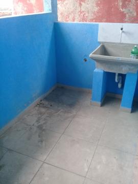 Alugar Casas / T&eacute;rrea em Suzano R$ 500,00 - Foto 15