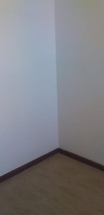 Alugar Apartamentos / Padr&atilde;o em Suzano R$ 1.800,00 - Foto 4