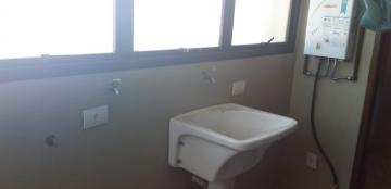 Alugar Apartamentos / Padr&atilde;o em Suzano R$ 1.800,00 - Foto 7