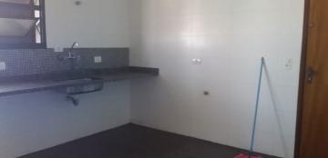 Alugar Apartamentos / Padr&atilde;o em Suzano R$ 1.800,00 - Foto 8