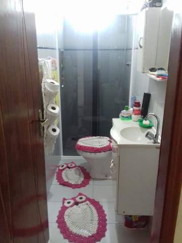 Comprar Apartamentos / Padr&atilde;o em Suzano R$ 185.000,00 - Foto 16