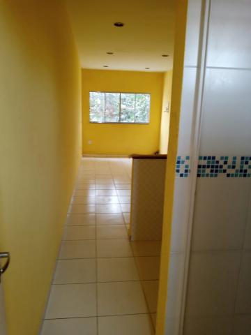 Alugar Apartamentos / Kitchnet em Suzano R$ 900,00 - Foto 4