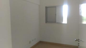 Alugar Apartamentos / Padrão em Suzano R$ 1.900,00 - Foto 2