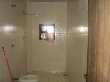 Alugar Casas / Sobrado em Suzano R$ 1.000,00 - Foto 14