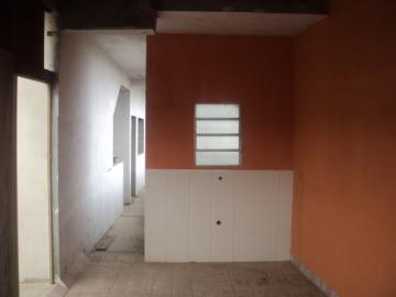 Alugar Casas / Sobrado em Suzano R$ 1.000,00 - Foto 18