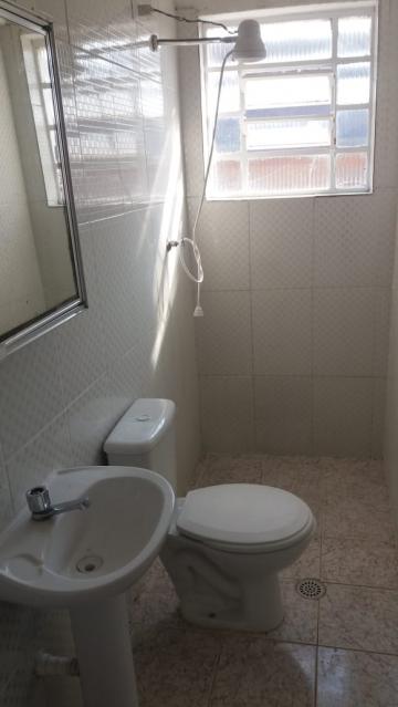 Alugar Apartamentos / Kitchnet em Suzano R$ 1.170,00 - Foto 13