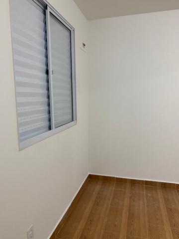 Alugar Apartamentos / Padr&atilde;o em Suzano R$ 900,00 - Foto 6
