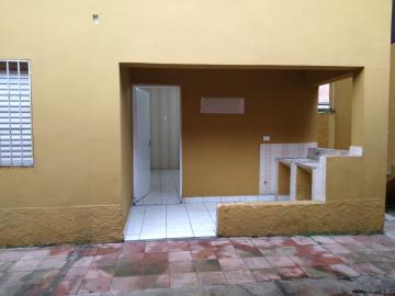 Alugar Casas / Sobrado em Suzano R$ 1.500,00 - Foto 4