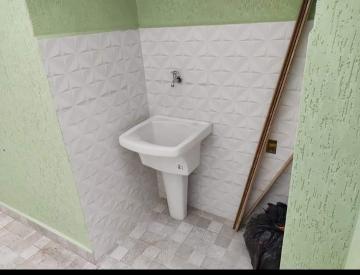 Alugar Casas / T&eacute;rrea em Suzano R$ 1.500,00 - Foto 4