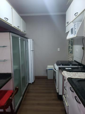Alugar Casas / Condom&iacute;nio em Suzano R$ 2.500,00 - Foto 28