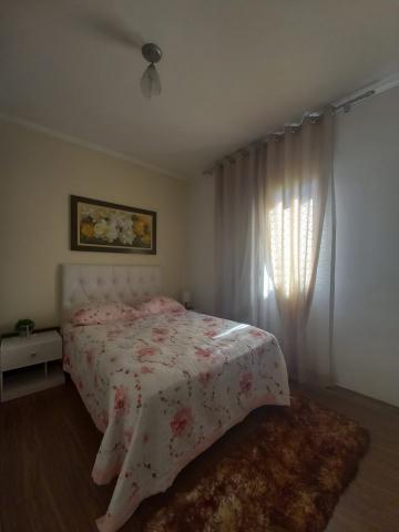 Comprar Apartamentos / Padr&atilde;o em Suzano R$ 245.000,00 - Foto 3