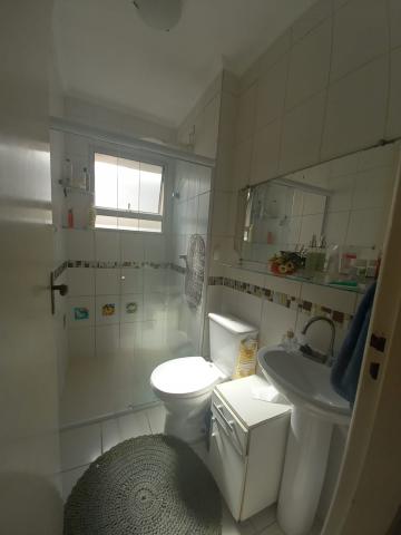 Comprar Apartamentos / Padr&atilde;o em Suzano R$ 245.000,00 - Foto 6