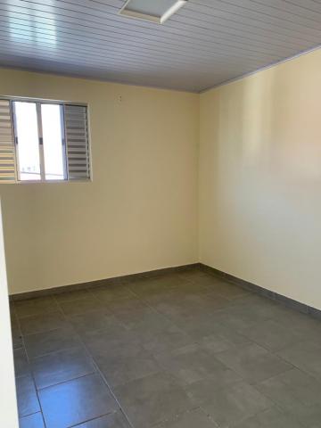 Alugar Casas / Assobradada em Suzano R$ 1.600,00 - Foto 4