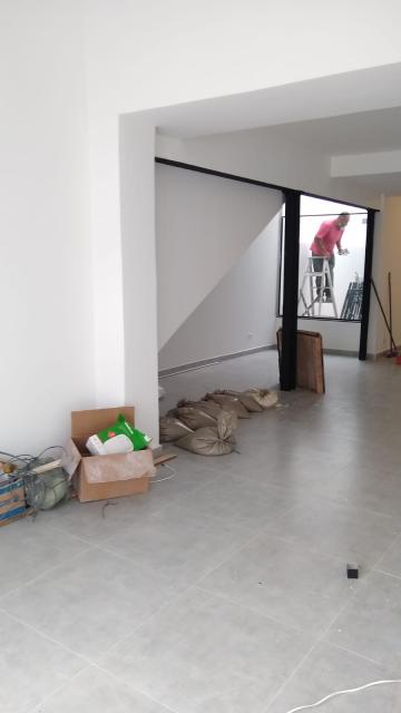 Alugar Sal&otilde;es / Sal&atilde;o em Suzano R$ 3.500,00 - Foto 8