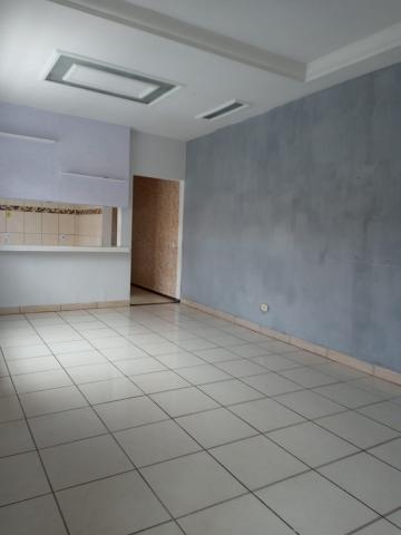 Alugar Casas / T&eacute;rrea em Suzano R$ 1.100,00 - Foto 2