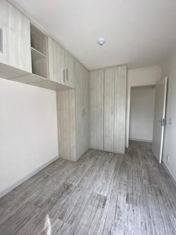 Alugar Casas / Condom&iacute;nio em Suzano R$ 1.300,00 - Foto 11