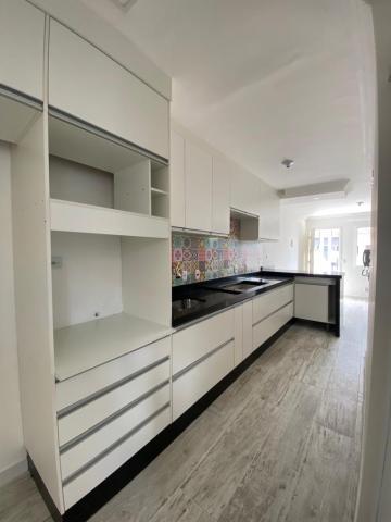 Alugar Casas / Condom&iacute;nio em Suzano R$ 1.300,00 - Foto 6