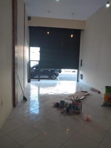 Alugar Comerciais / Ponto Comercial em Suzano R$ 2.600,00 - Foto 3