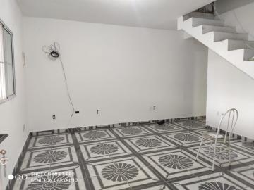 Comprar Casas / T&eacute;rrea em Suzano R$ 300.000,00 - Foto 9